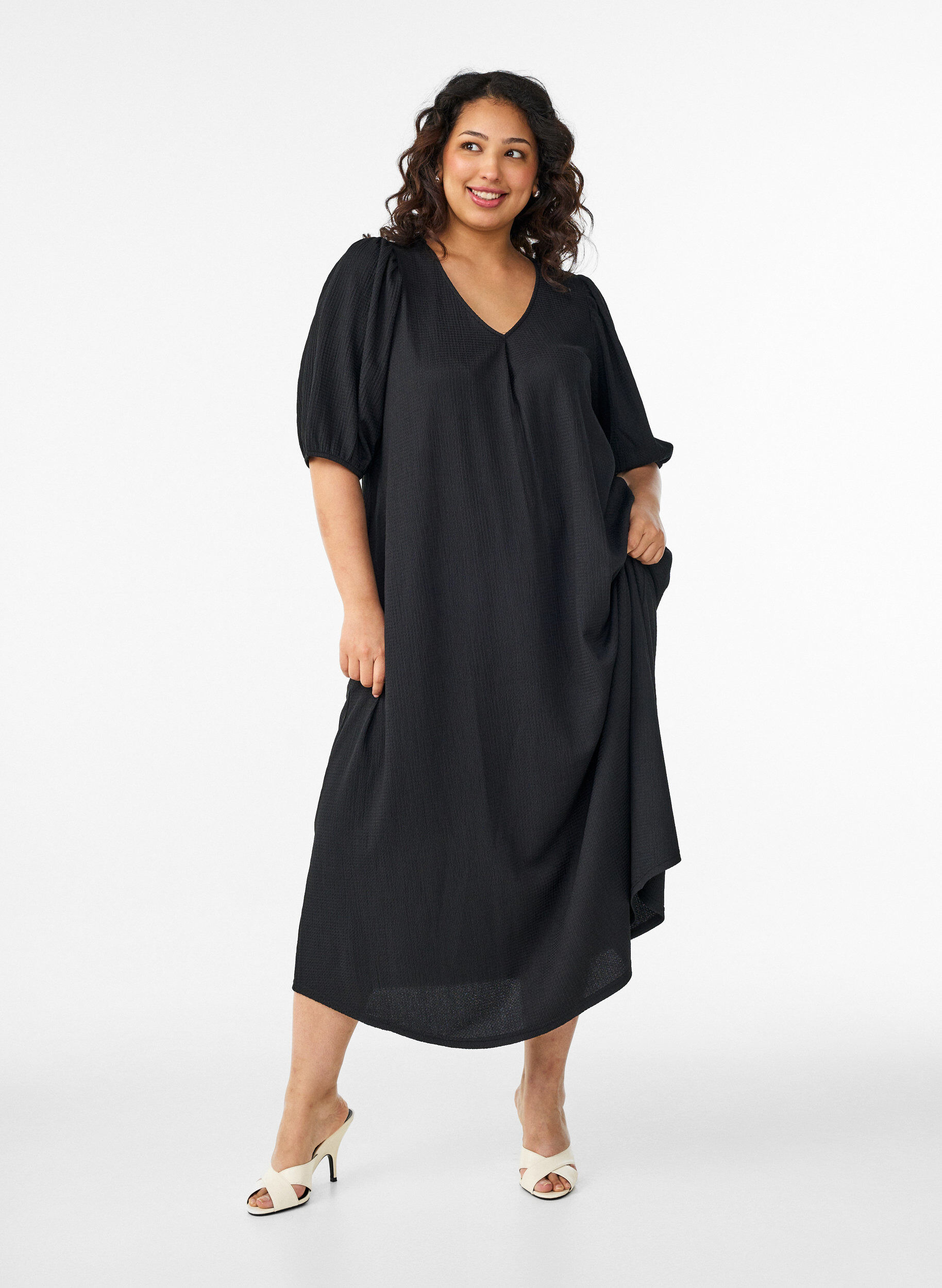 ZizziMidijurk met V-hals en textuur, Zwart, Model image number 0