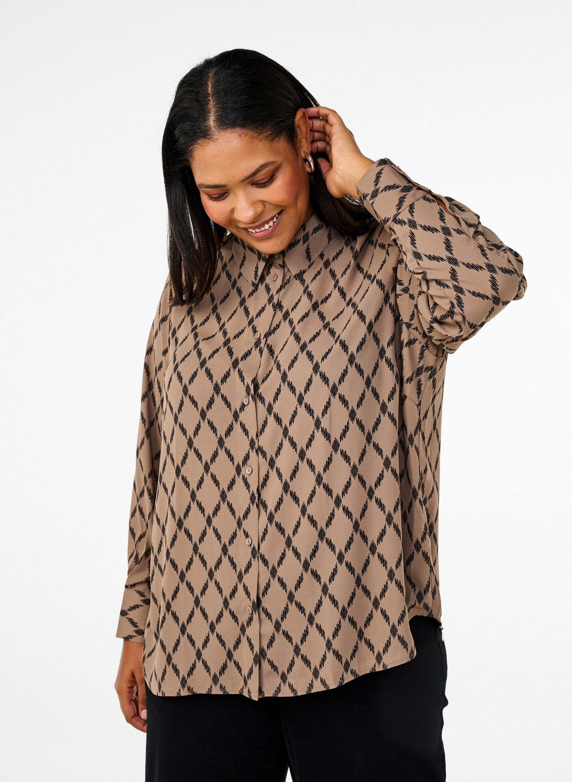 Zizzi Shirt met patroon en lange mouwen, Grafic AOP, Model image number 0