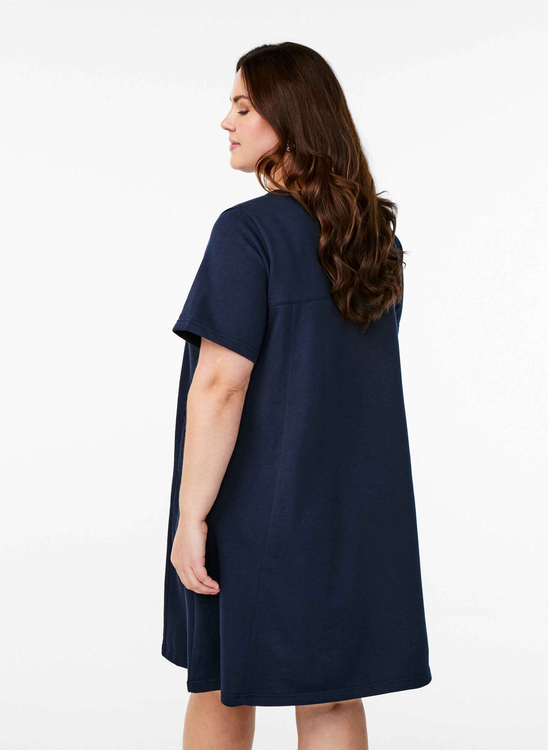 Zizzi Jersey jurk met korte mouwen en zakken, Blauw, Model image number 2
