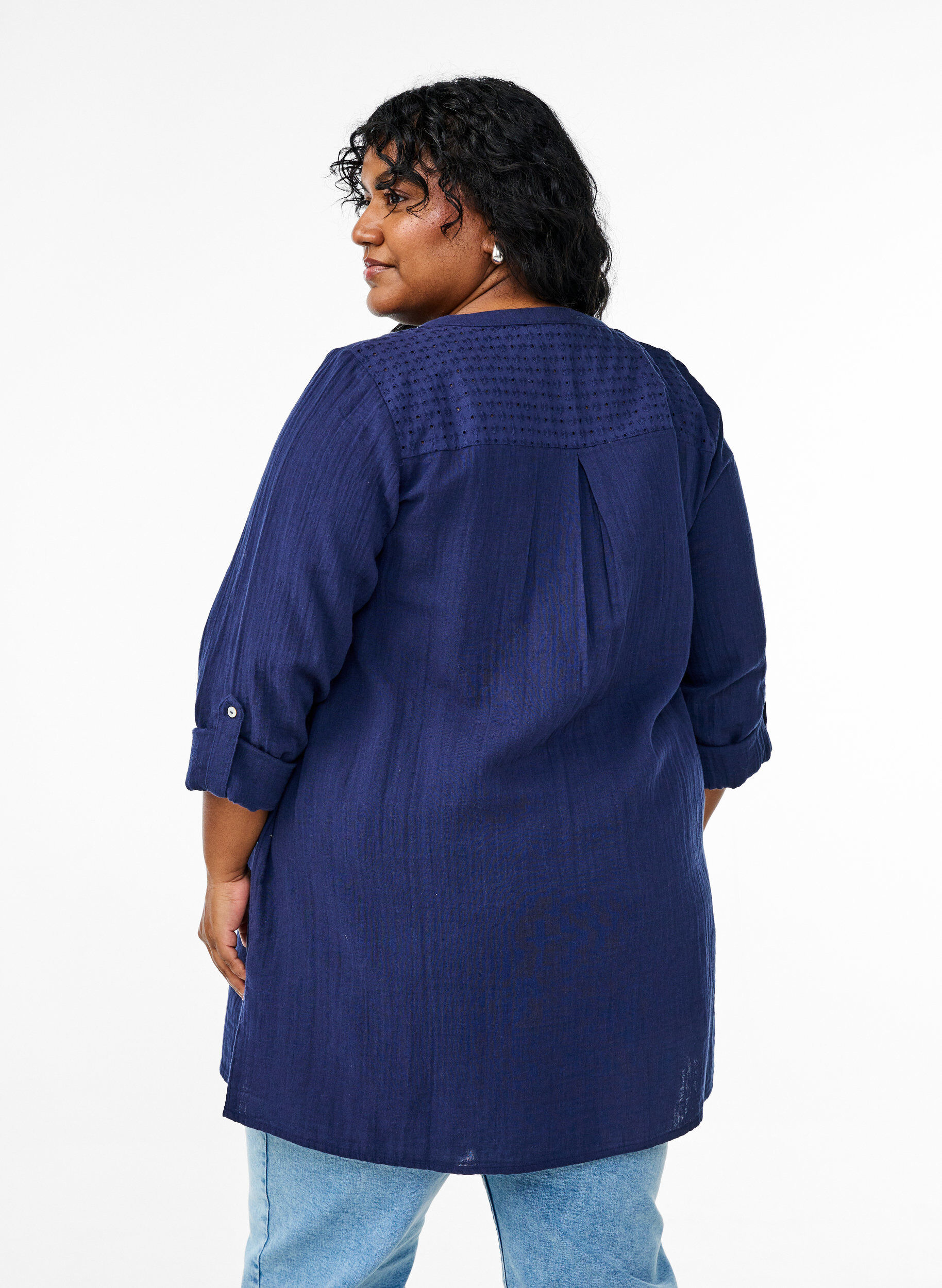 Zizzi Katoenen mousseline tuniek met broderie anglaise, Blauw, Model image number 2