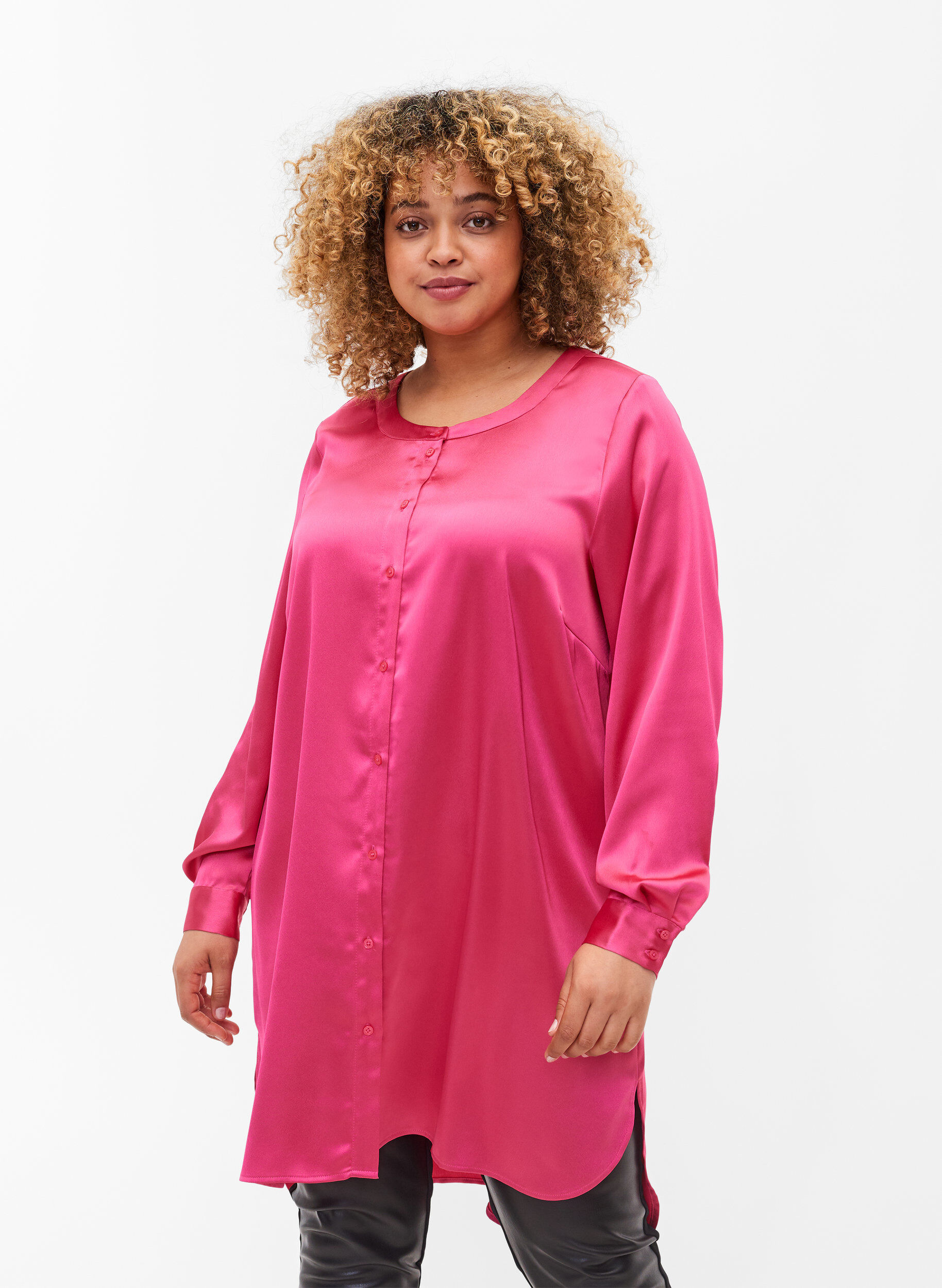 Zizzi Lang glanzend shirt met split, Pink Flamb&eacute;, Model image number 0