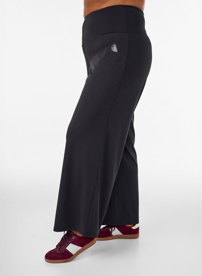 Wide fit trainingsbroek, Zwart, Model image number 0