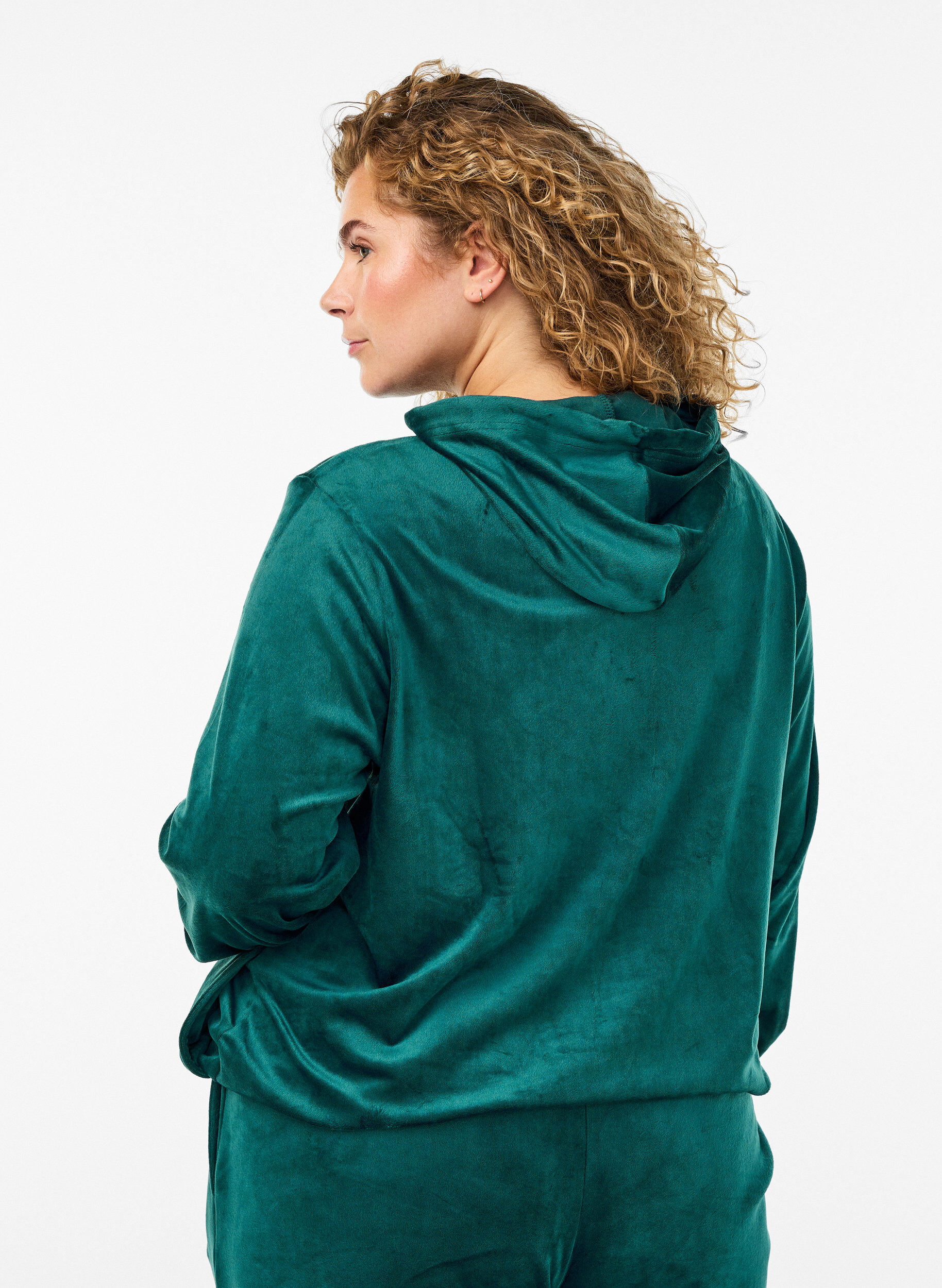 Zizzi Velours cardigan met ritssluiting en capuchon, Groen, Model image number 2