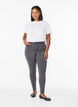 Amy super slim fit jeans met hoge taille, Grijs, Model image number 0
