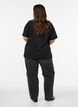 T-shirt met splitjes en decoratieve knoopsluitingen, Zwart, Model image number 2