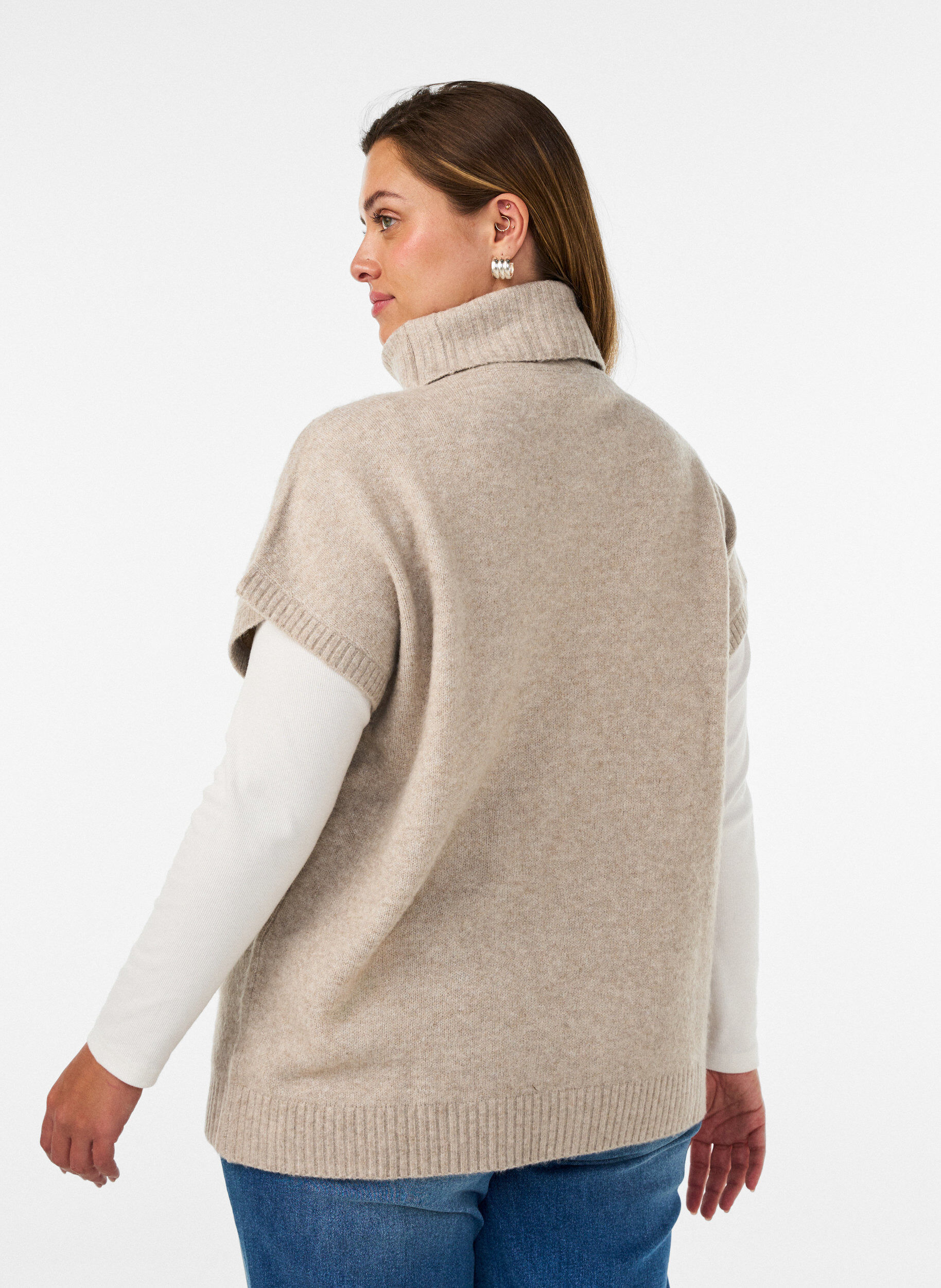 ZizziGebreid vest met col en kabelpatroon, Beige, Model image number 2