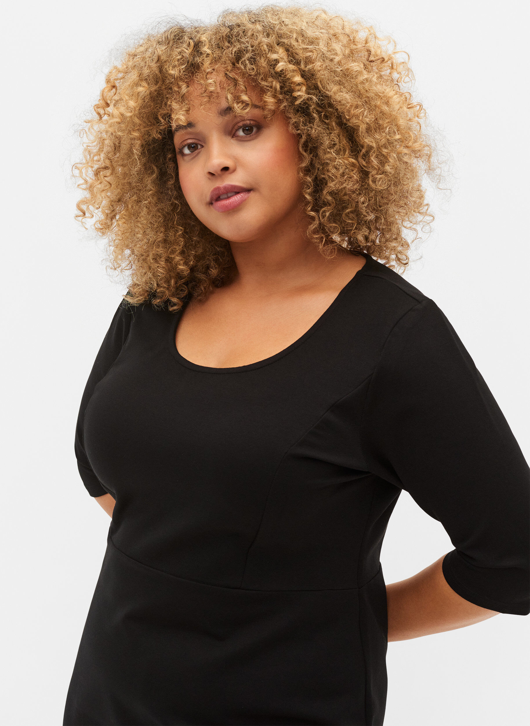 Zizzi Effen jurk met 3/4-mouwen en split, Black, Model image number 2