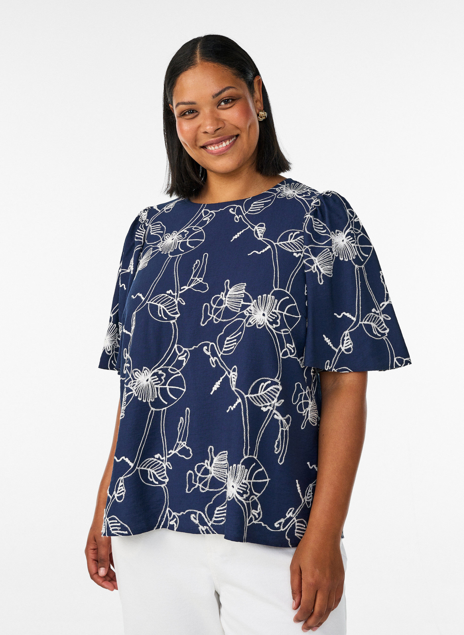ZizziBlouse met korte mouwen en geborduurd patroon, Blauw, Model image number 0