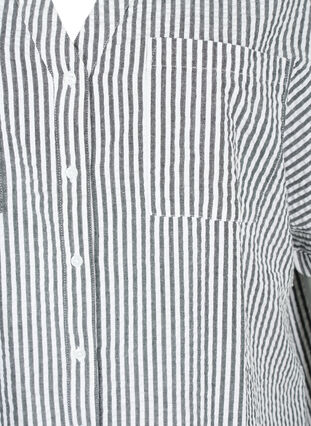 Gestreept overhemd met borstzakken, White/Black Stripe, Packshot image number 2