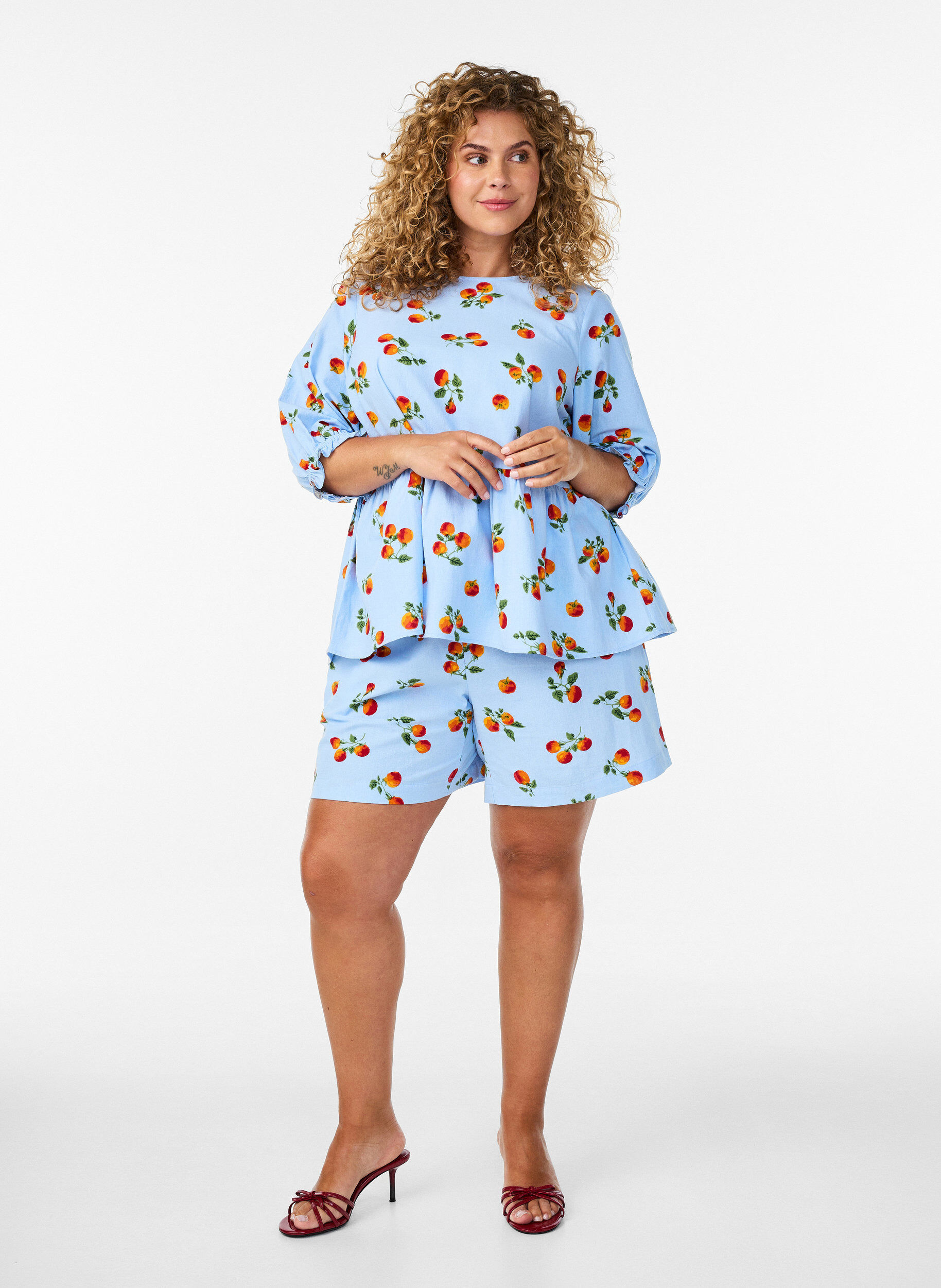 ZizziKatoenen blouse met tomatenprint en peplum, Blauw, Model image number 1