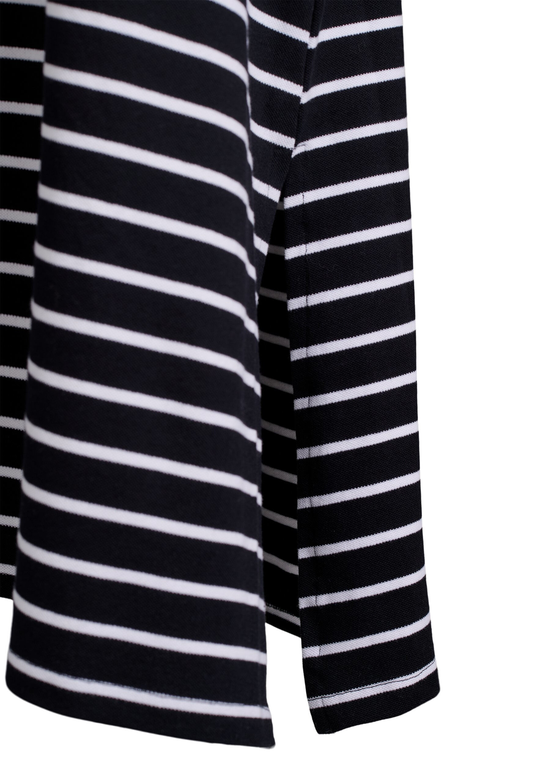 Zizzi Mouwloze polo jurk in midi lengte, Zwart, Packshot image number 3