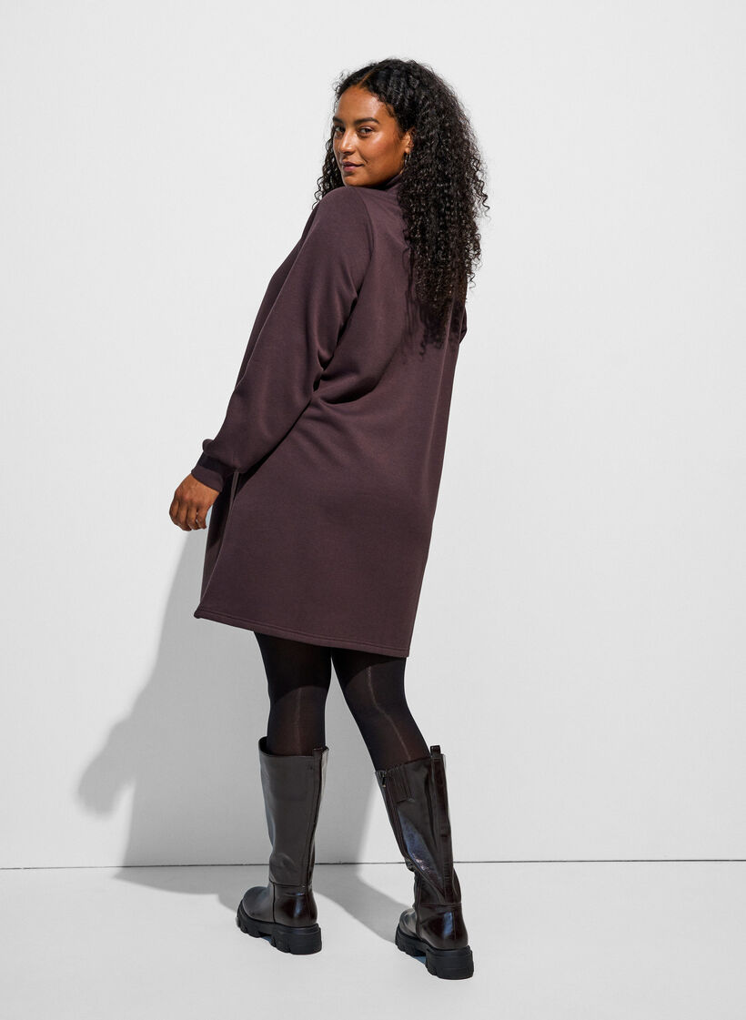 Sweatshirtjurk met hoge ribkraag en rits, Bruin, Model image number 1