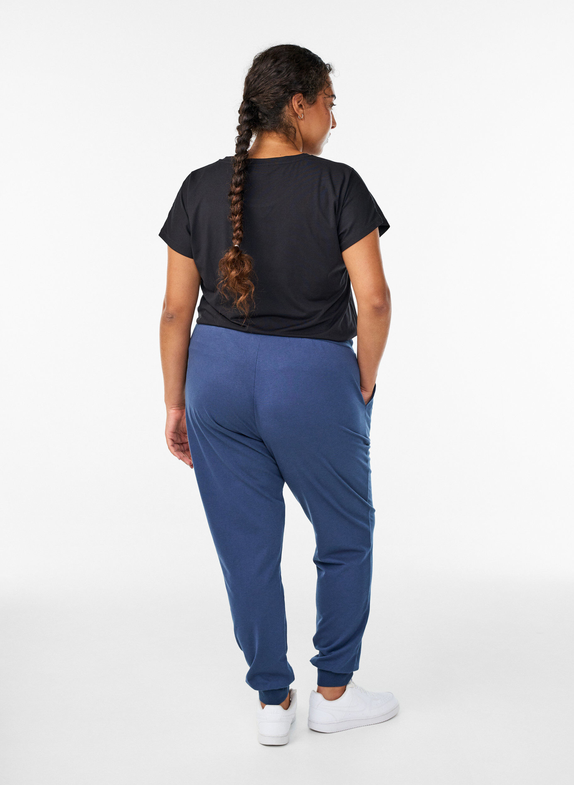 Zizzi Losse trainingsbroek met zakken, Blauw, Model image number 1