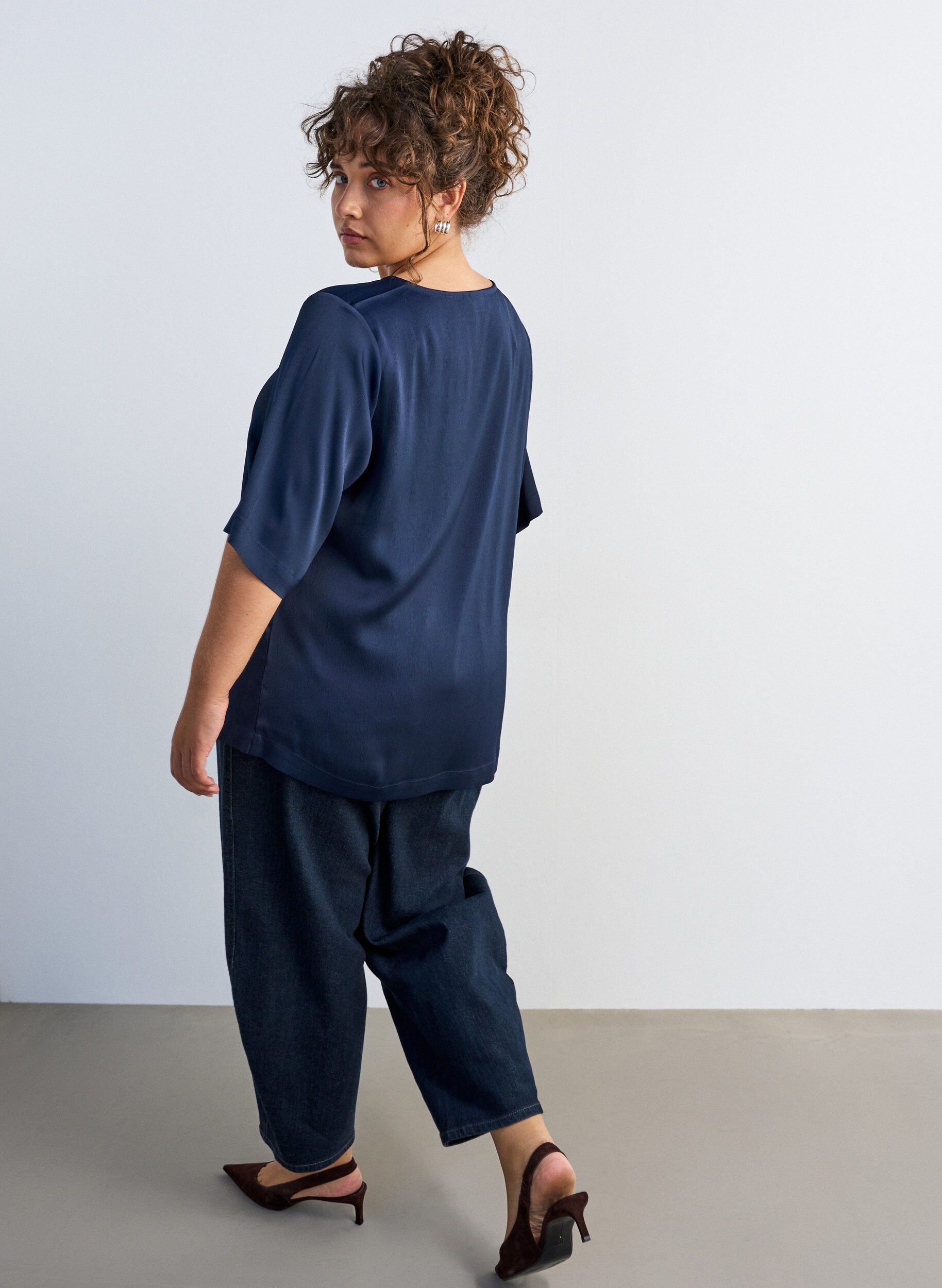 ZizziSatijnen blouse met ellebooglange mouwen, Blauw, Model image number 2