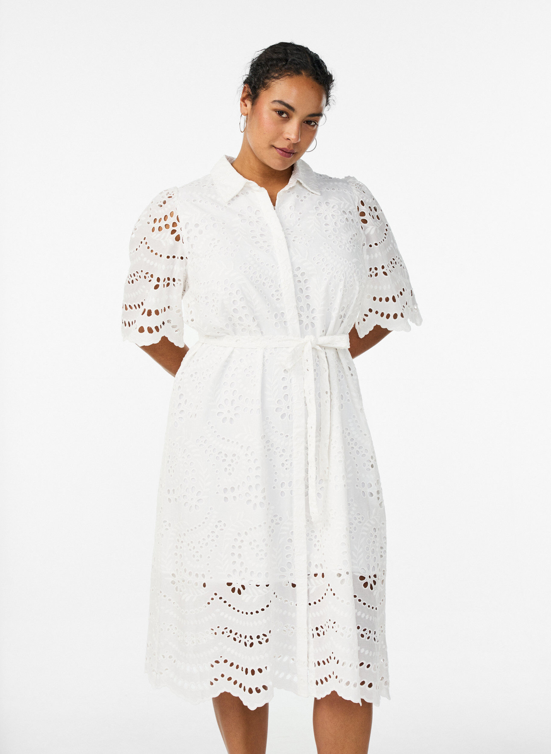 Blousejurk in broderie anglaise met strikceintuur, Wit, Model
