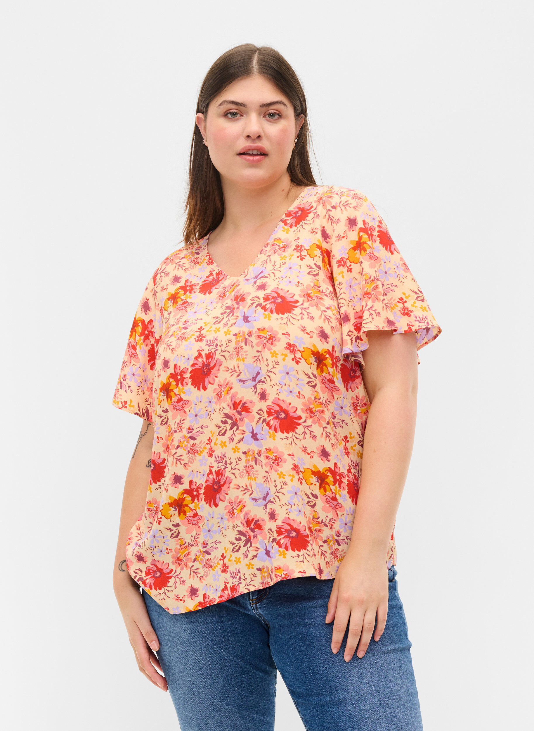 Zizzi Viscose top met korte mouwen en bloemenprint, Red Orange AOP, Model image number 0
