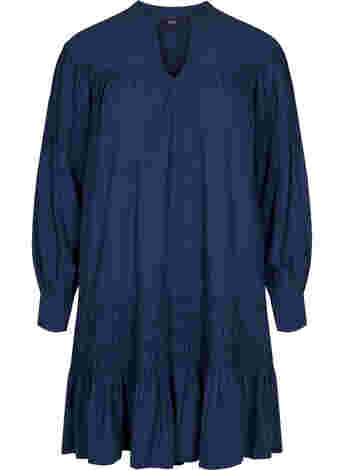 Viscose jurk met lange mouwen en smokdetails