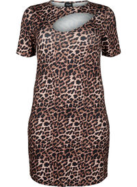 Nauwsluitende jurk met luipaardprint en een uitsnede