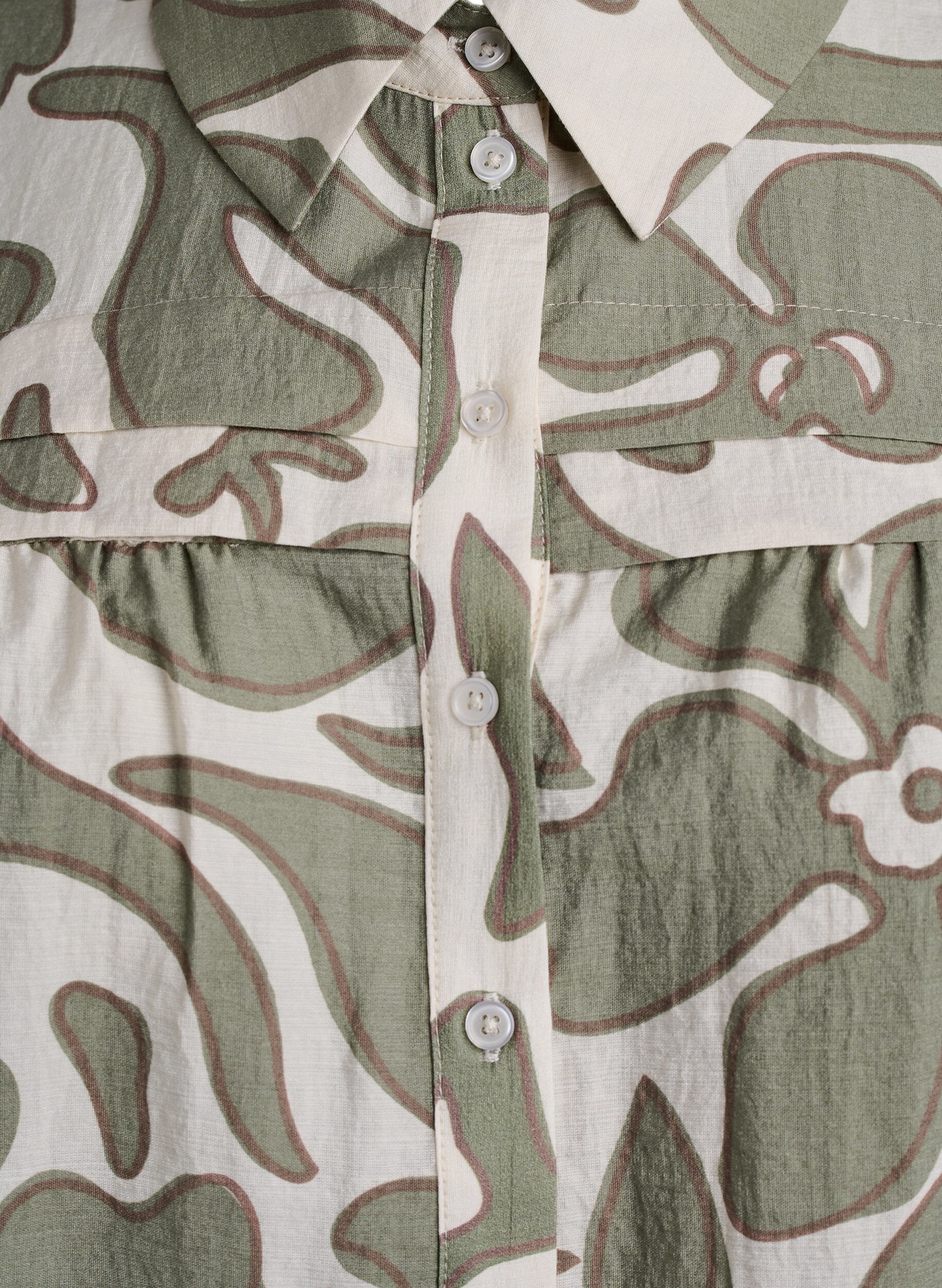 Zizzi Bedrukte shirt blouse met ruchesdetails, Groen, Packshot image number 2