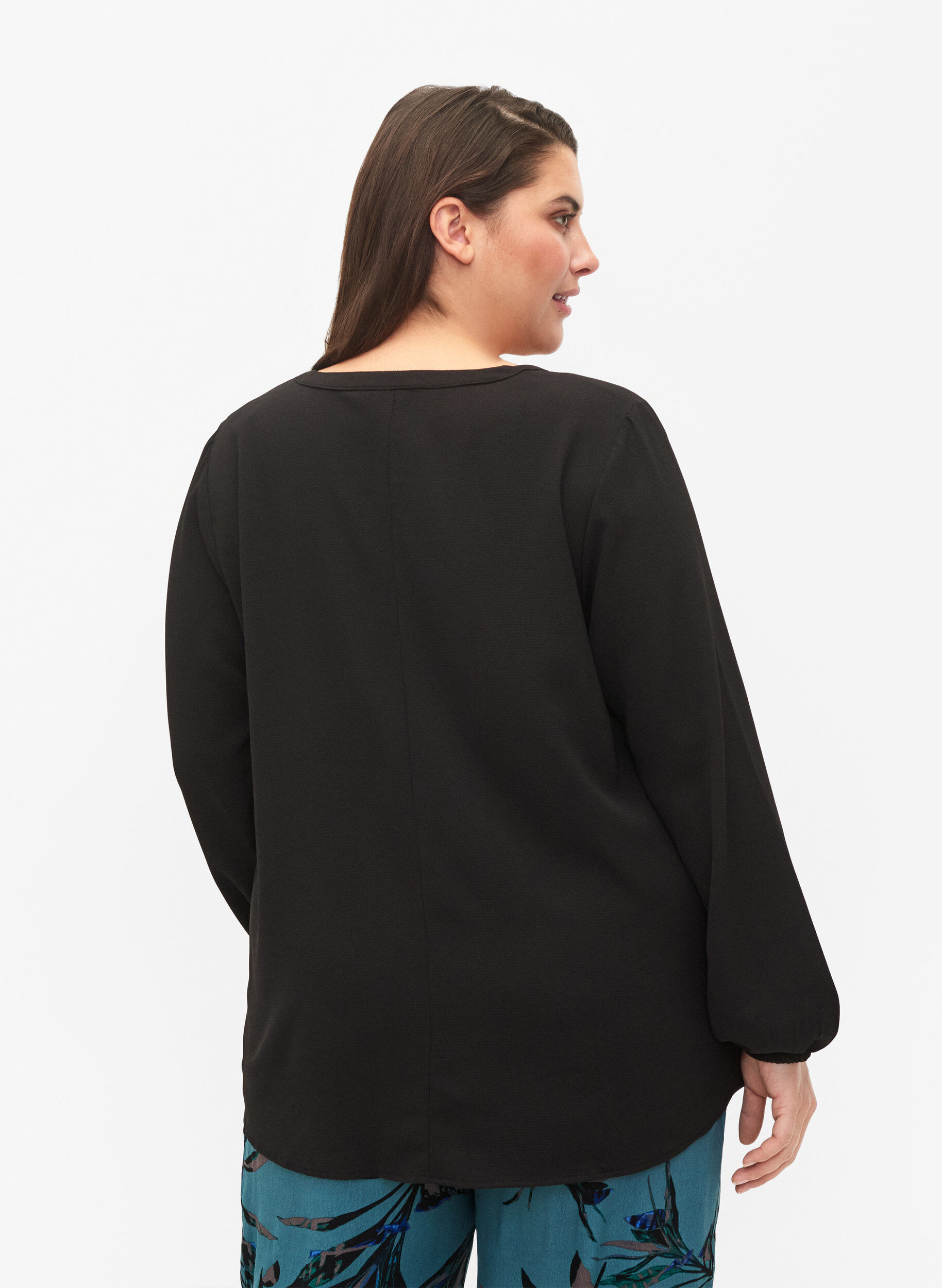 Zizzi Effen blouse met v-hals, Black, Model image number 1