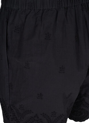 Katoenen short met zakken en borduursel anglaise , Black, Packshot image number 3
