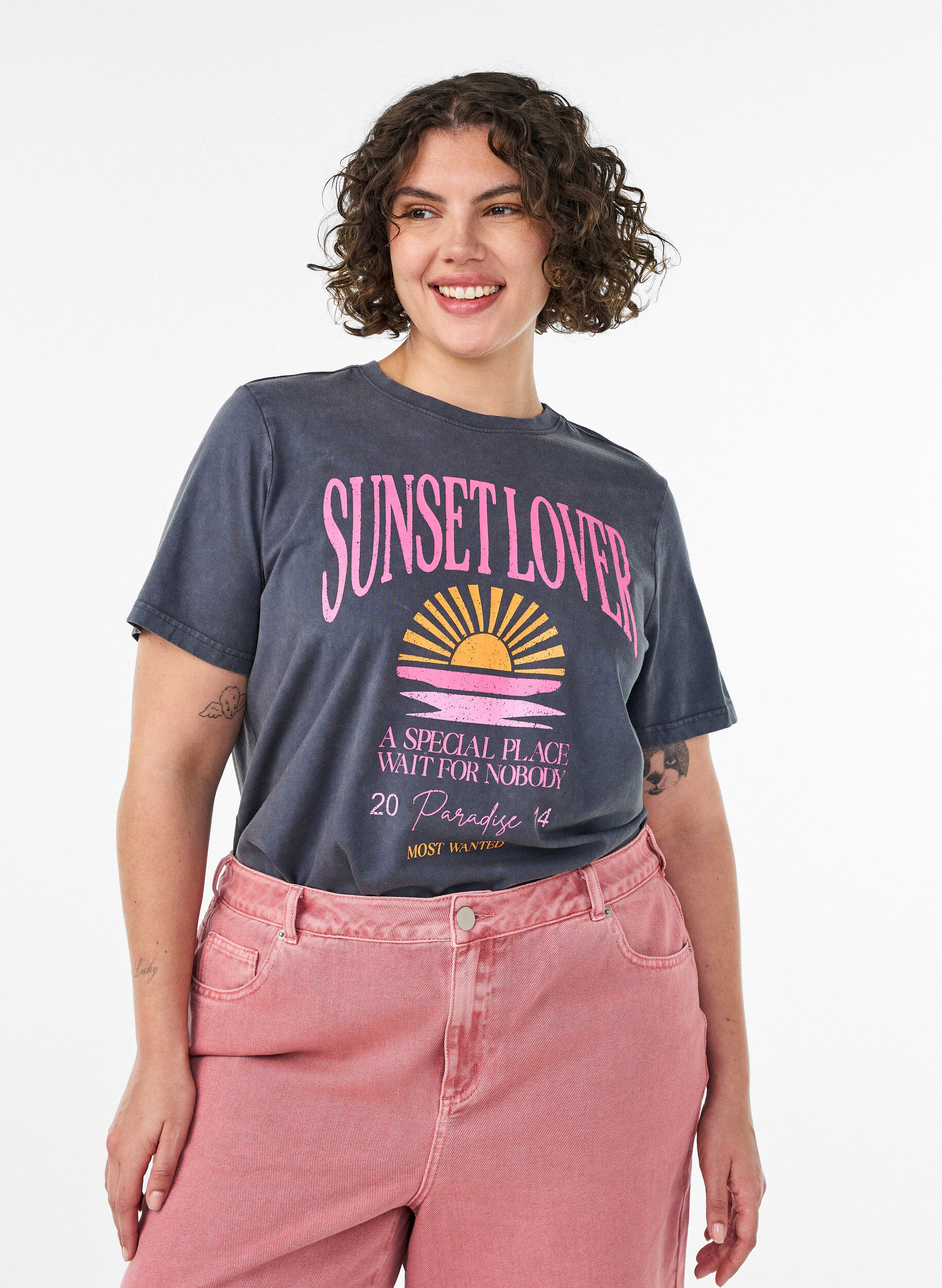 ZizziKatoenen T-shirt met print aan de voorkant en een gewassen look, Grijs, Model image number 0