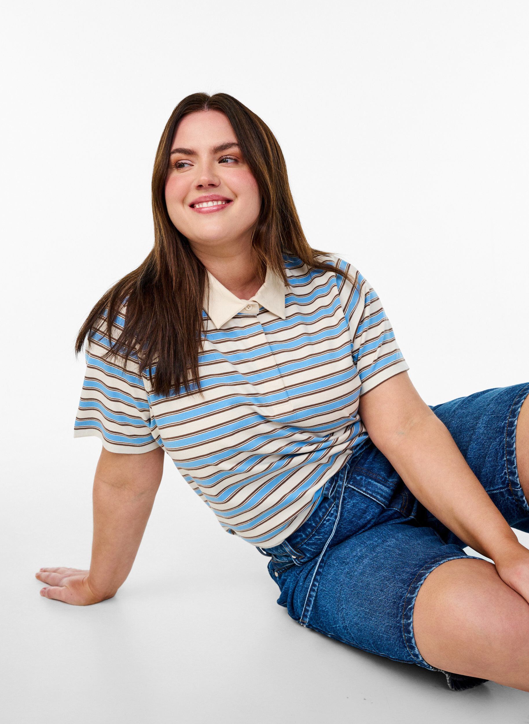 Zizzi Gestreepte poloshirt met korte mouwen, Blauw, Image image number 0