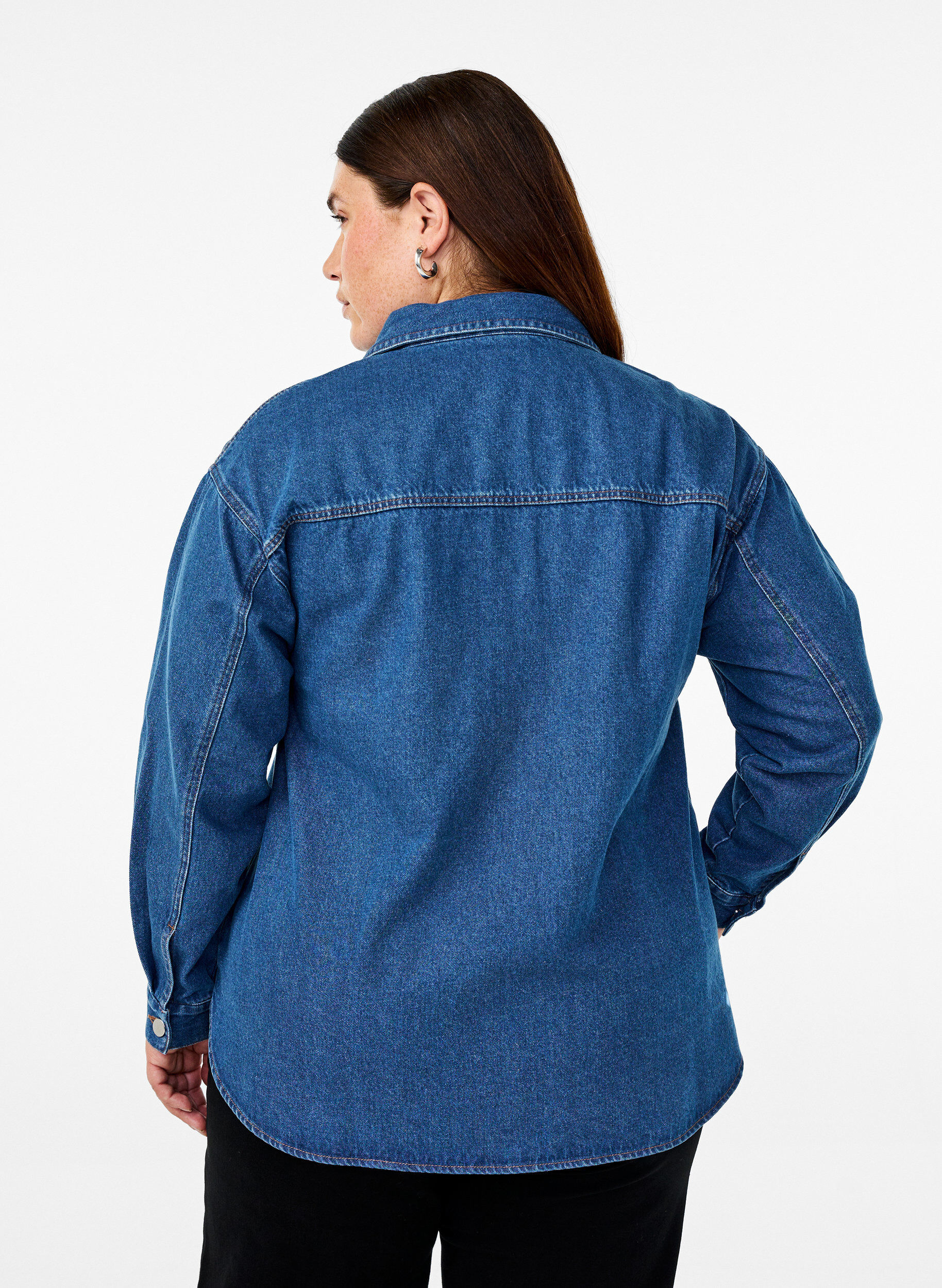 Zizzi Denim shirt met oogjes, Blauw, Model image number 2