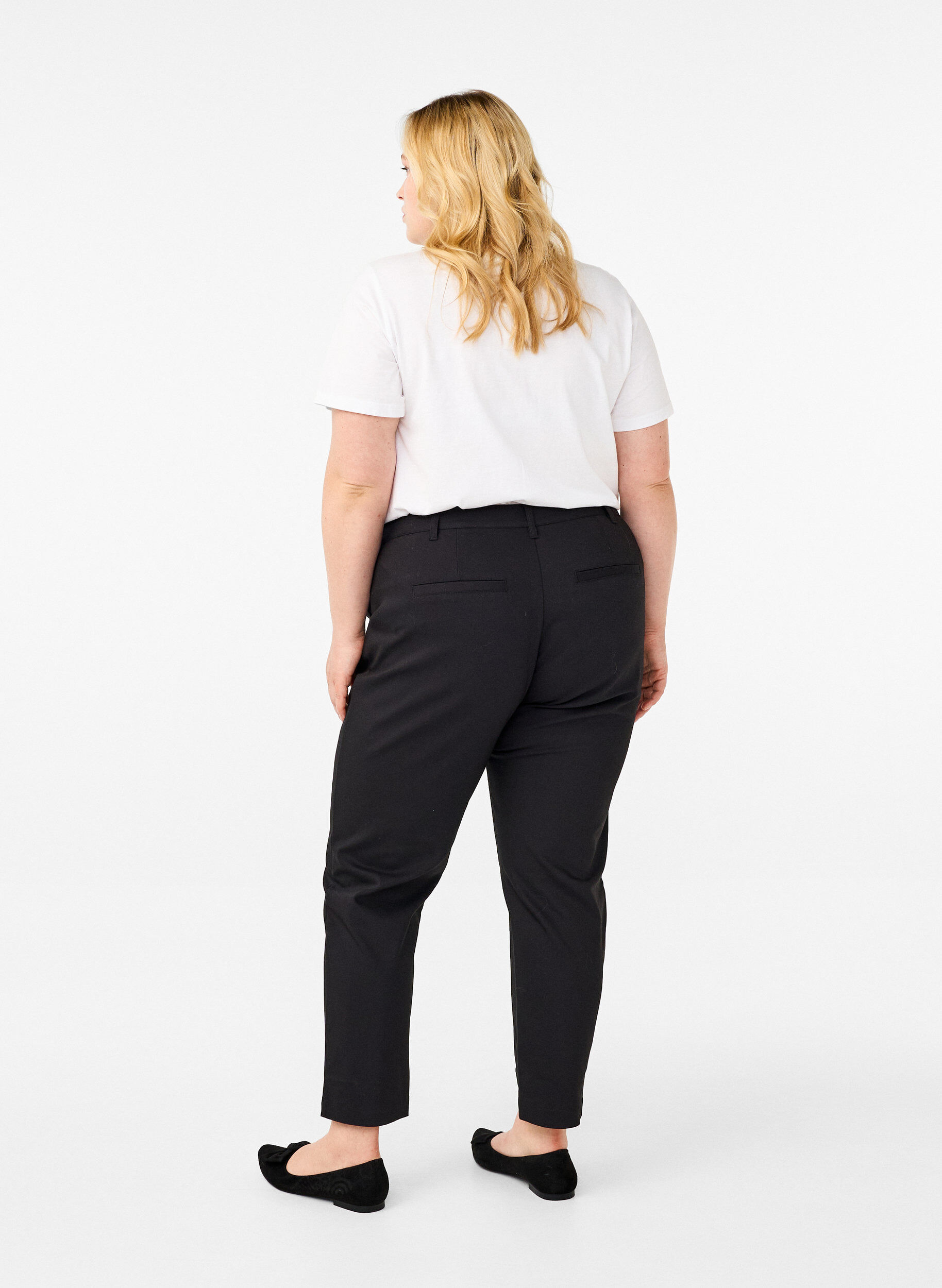 Zizzi Broek met hoge taille en rechte pijpen, Zwart, Model image number 1