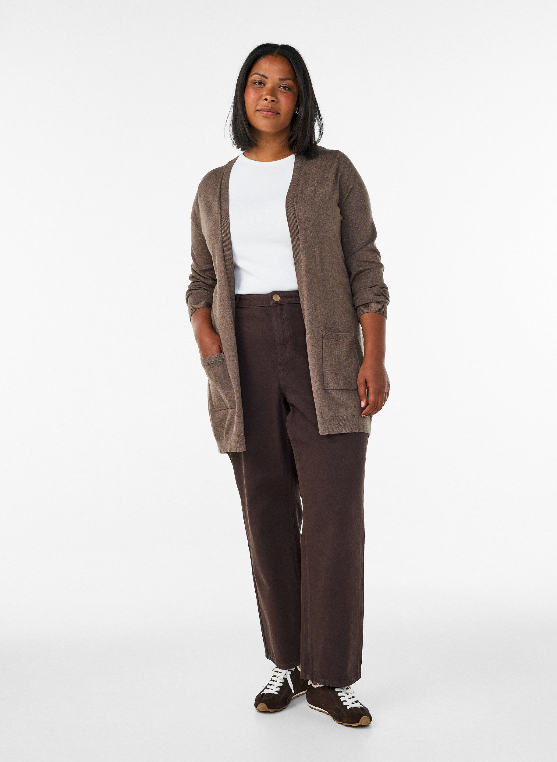 ZizziLang gebreid vest in viscosemix, Bruin, Model image number 1
