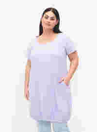 Katoenen jurk met korte mouwen, Lavender, Model