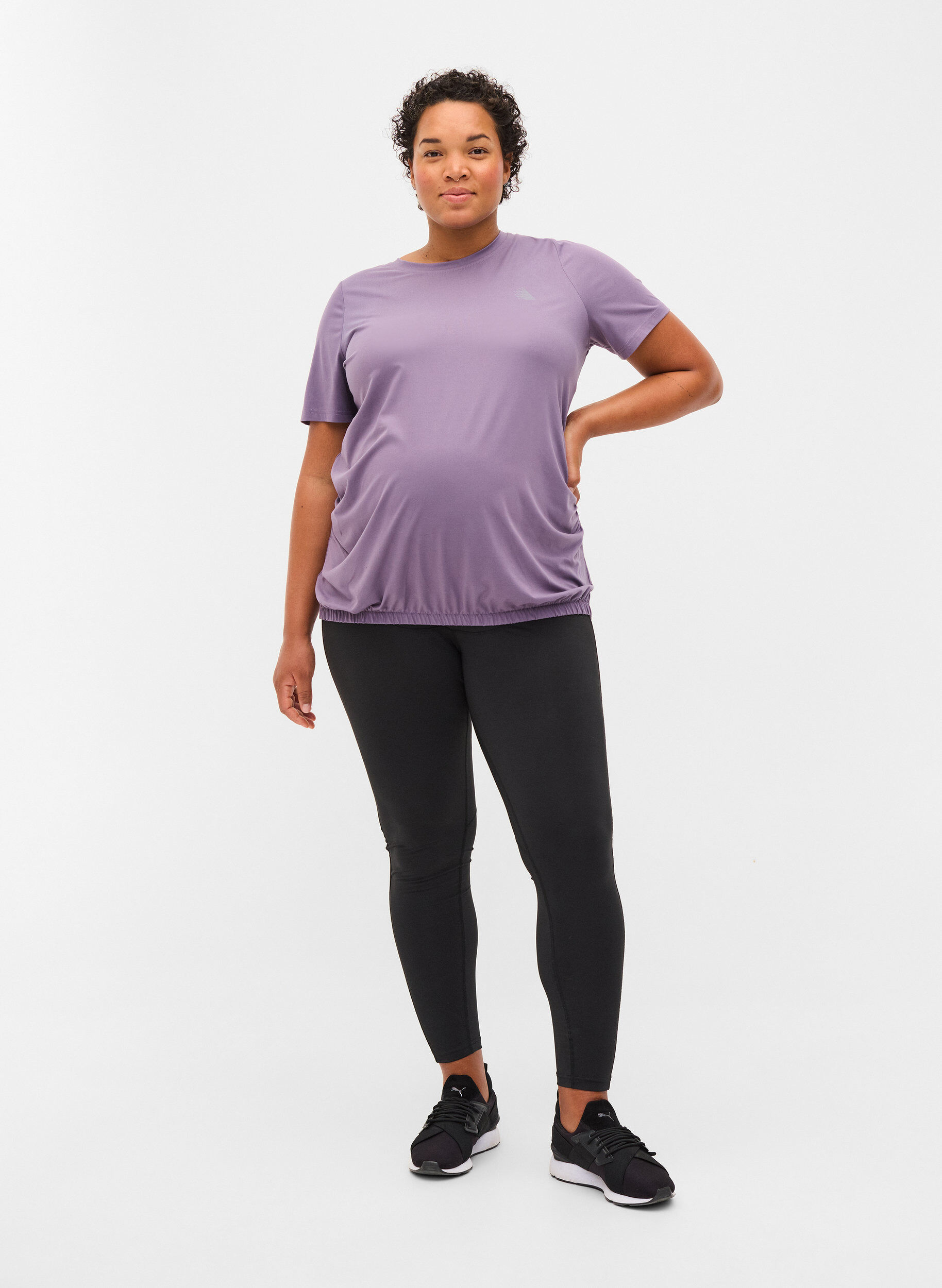 Zizzi Zwangerschap sport t-shirt, Purple Sage, Model image number 2
