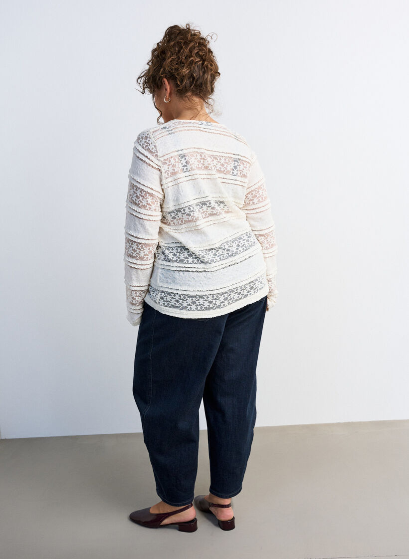 Kanten blouse met lange mouwen, Vanille, Model image number 2