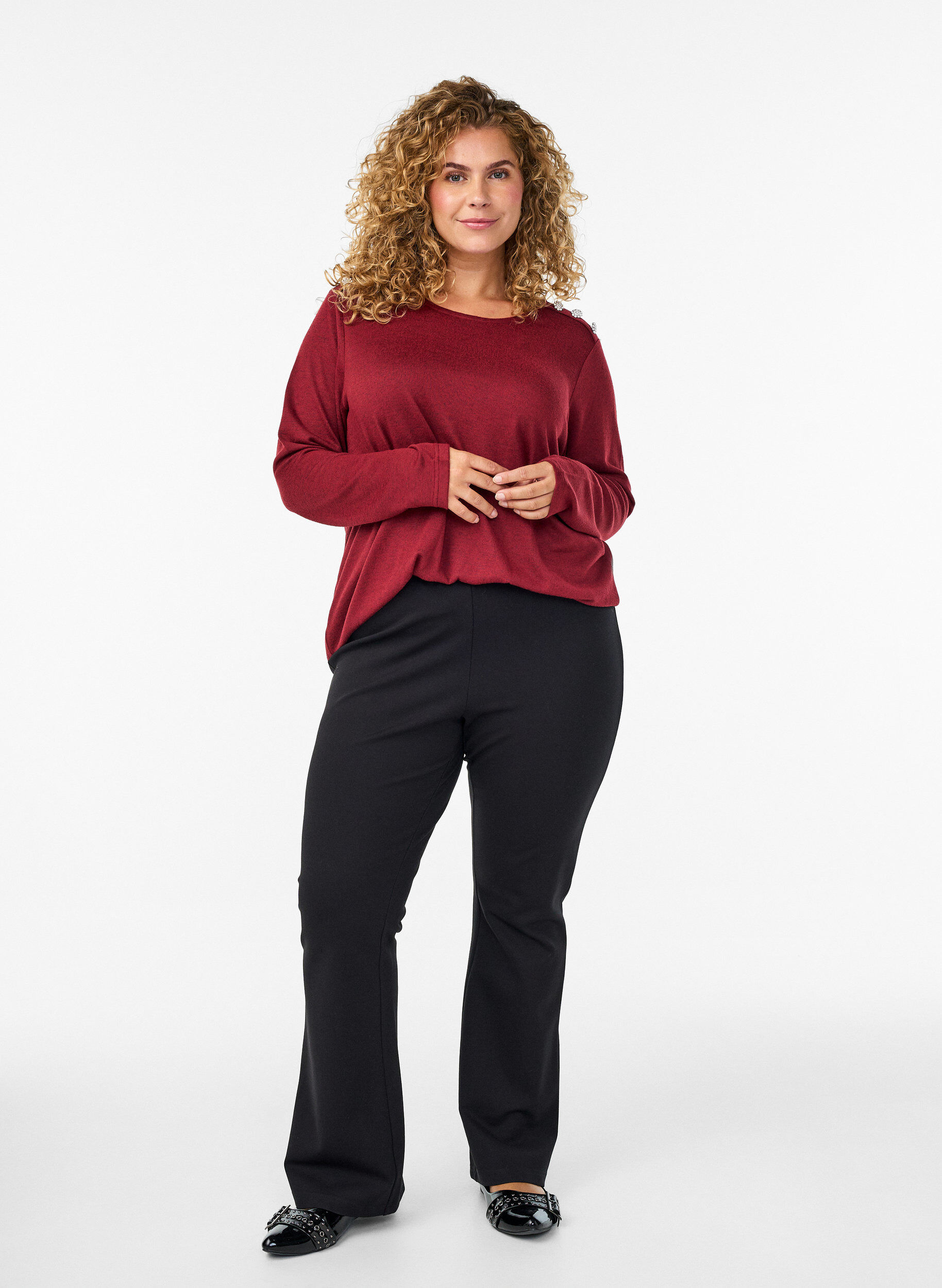 Zizzi Blouse met decoratieve knopen, Rood, Model image number 1