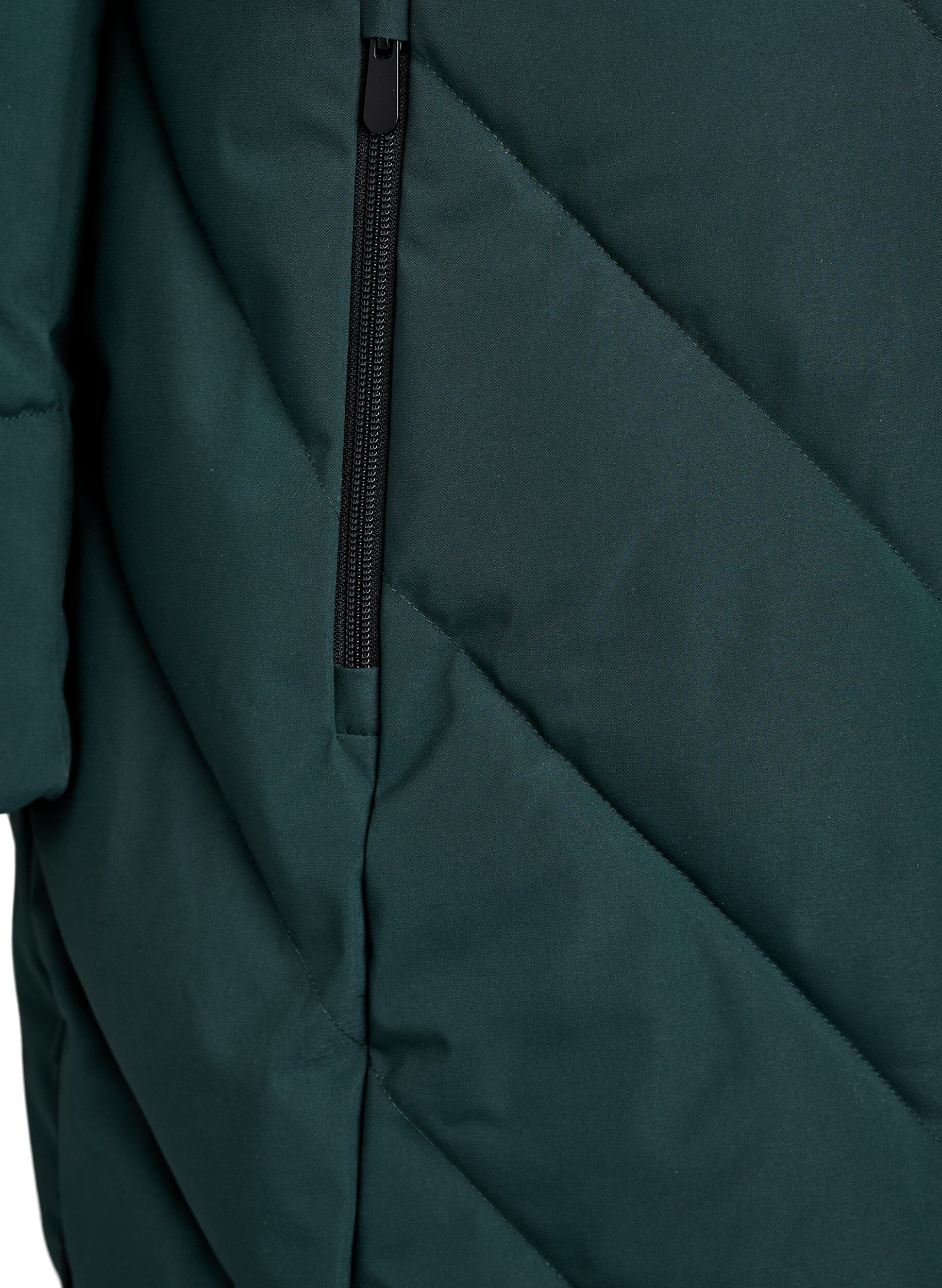 ZizziLange winterjas met haaksluitingen en een nep bontkraag, Groen, Packshot image number 3