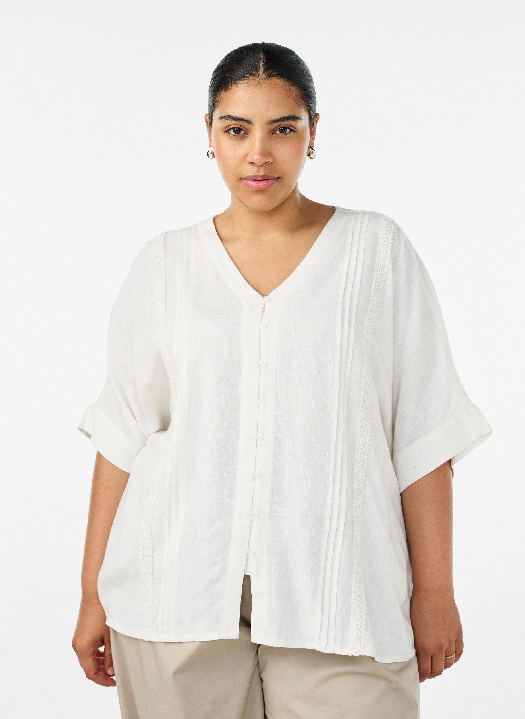 ZizziViscose blouse met crochet detail en knopen, Vanille, Model image number 0