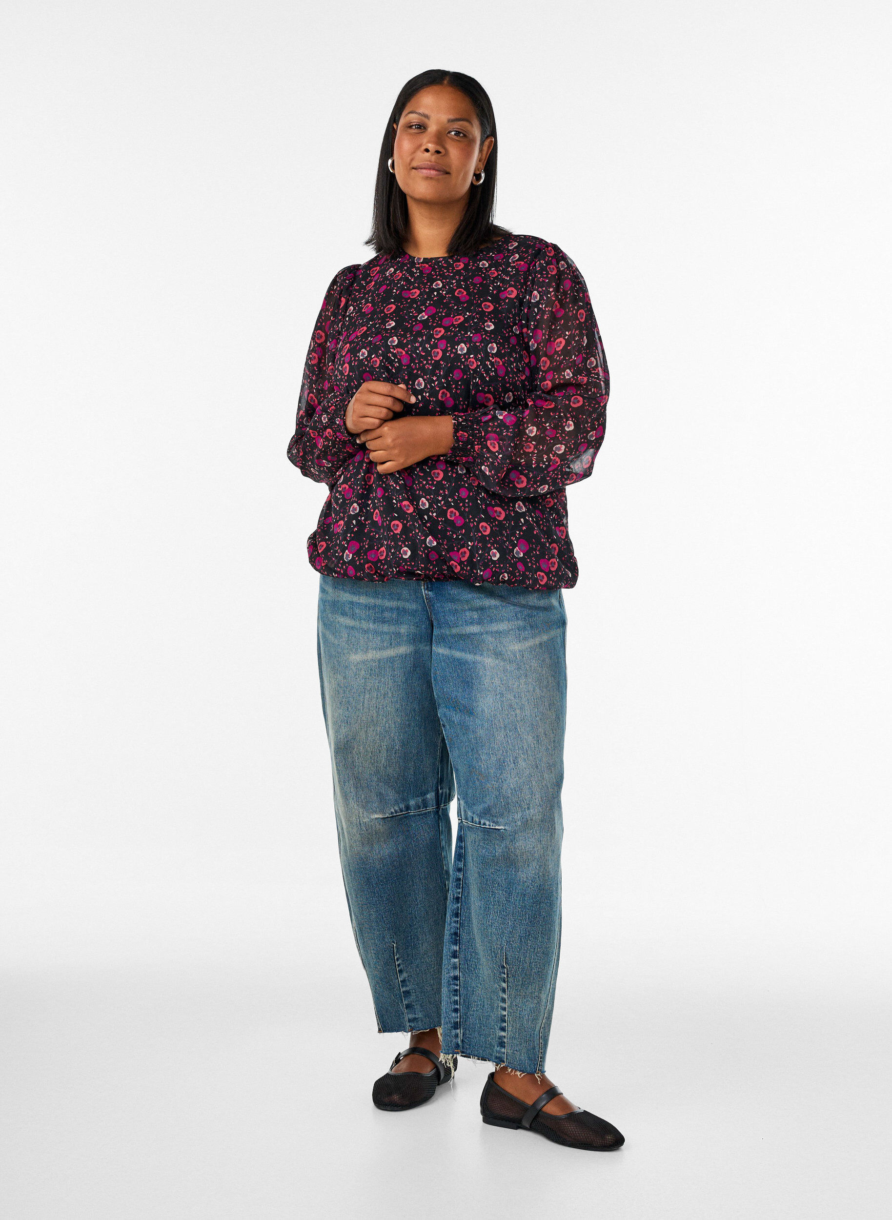 ZizziChiffon blouse met bloemenprint en sheer mouwen, Zwart, Model image number 1