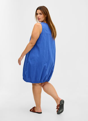 Mouwloze katoenen jurk, Dazzling Blue, Model image number 1