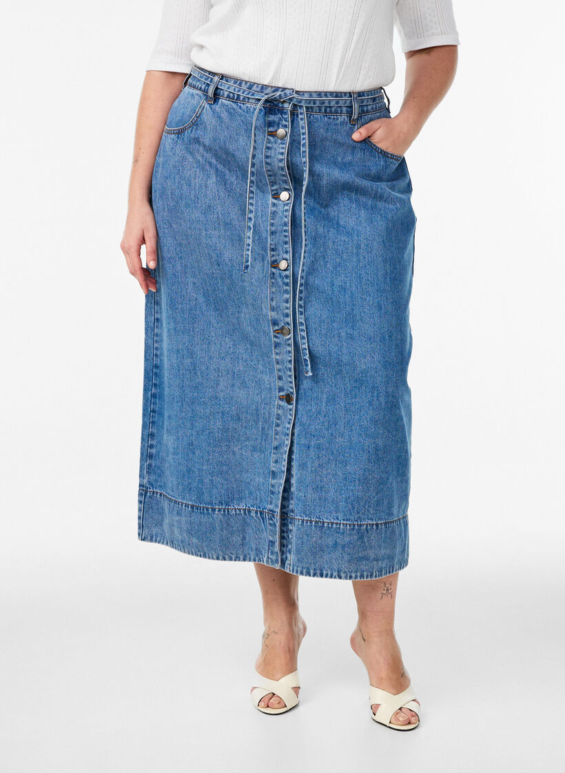 Lange denimrok met knoopjes en strikriem, Blauw, Model image number 2