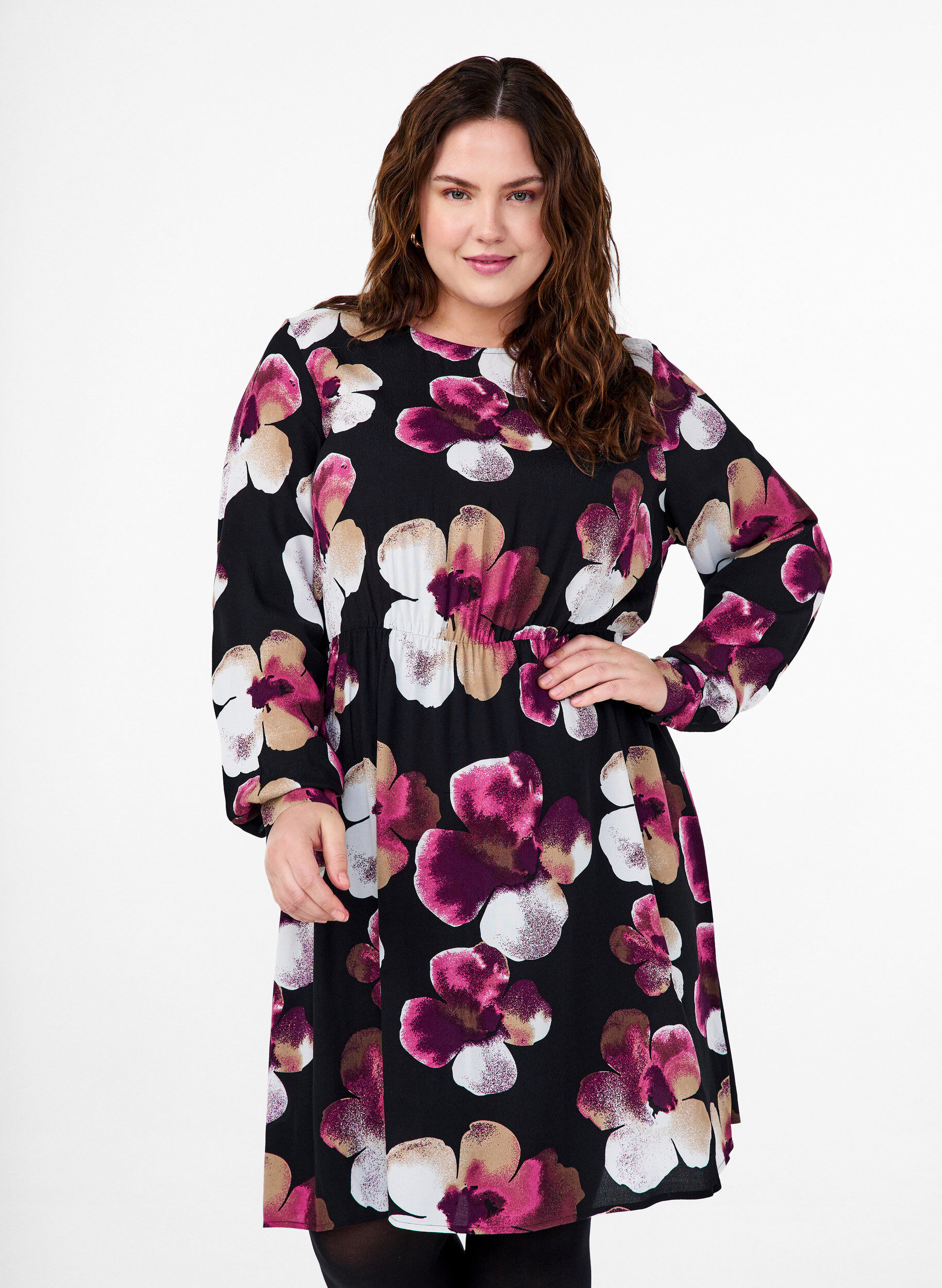 Zizzi Viscose jurk met print en lange mouwen, Zwart, Model image number 0