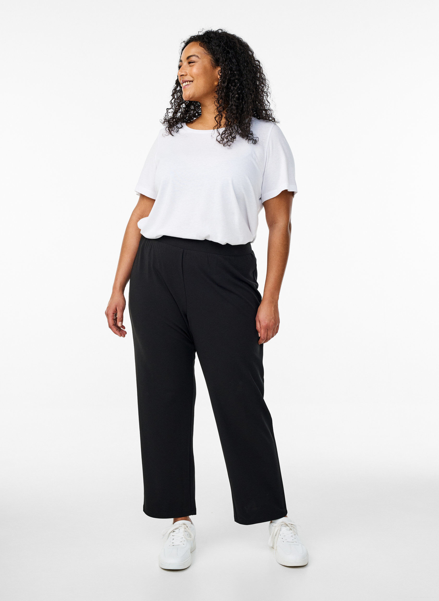 Zizzi FLASH - 2-pack T-shirts met ronde hals, Black/White, Model image number 2