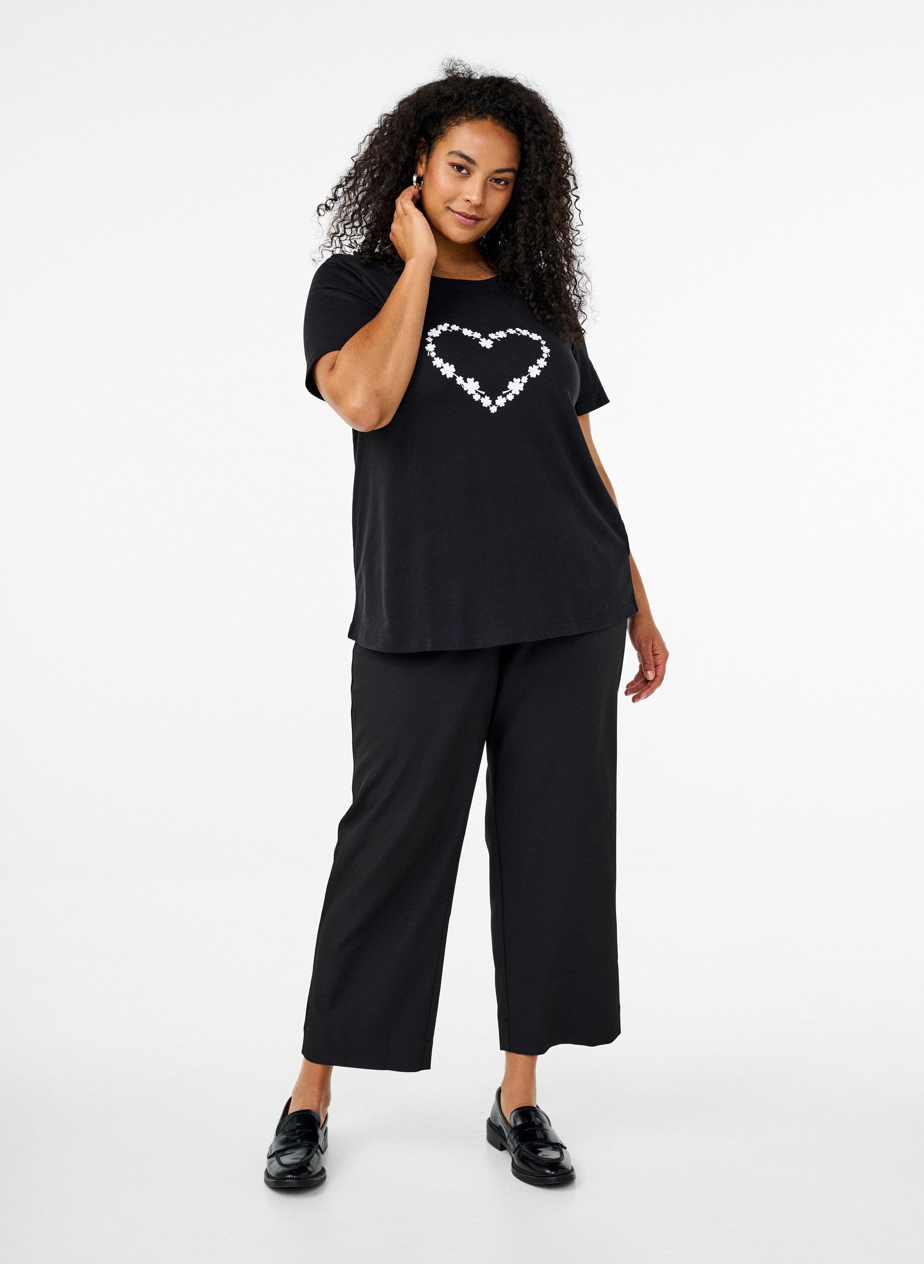 Zizzi FLASH - T-shirt met motief, Zwart, Model image number 1