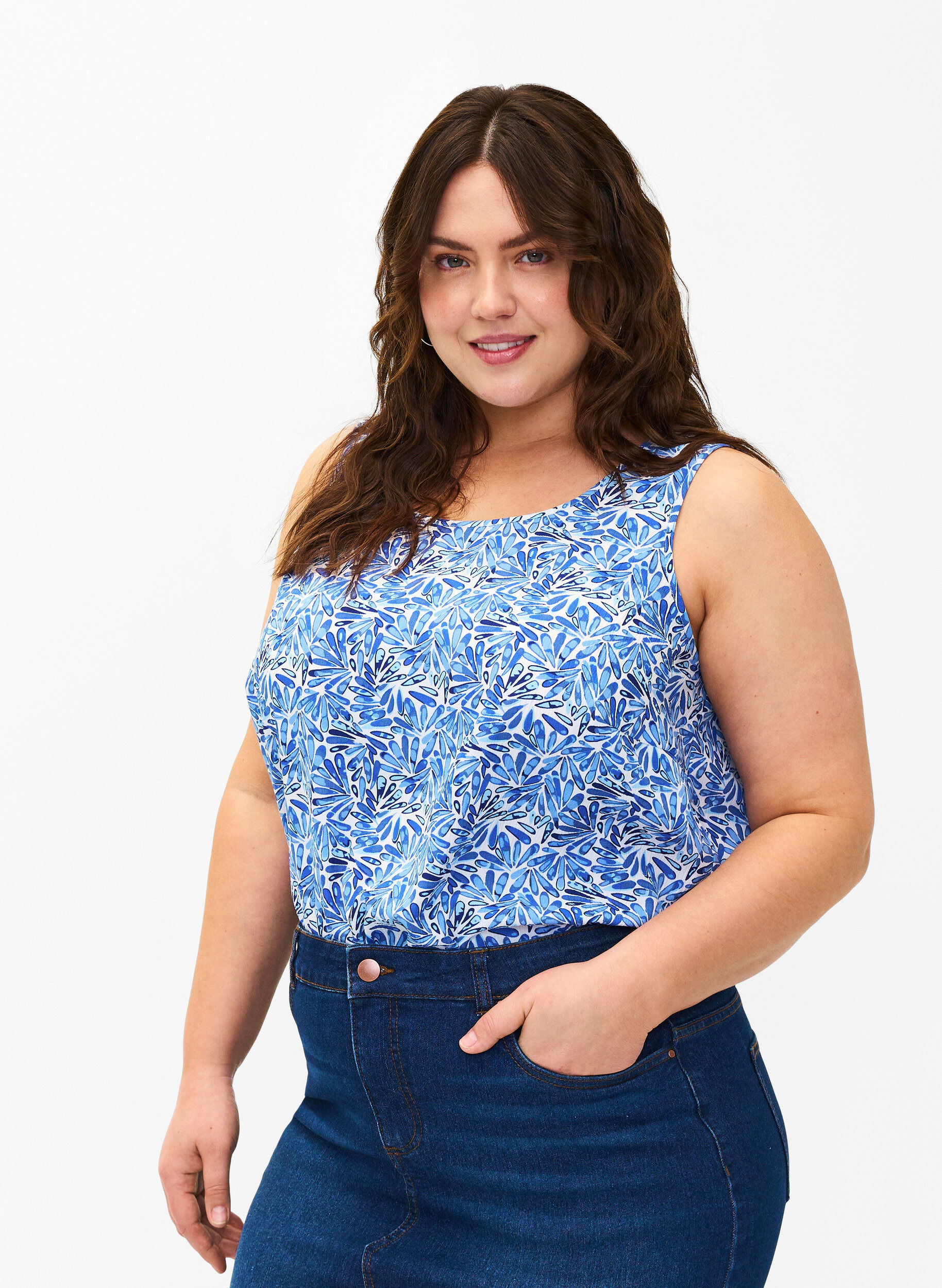 Zizzi Flash - Mouwloze top met print, Blauw, Model image number 0