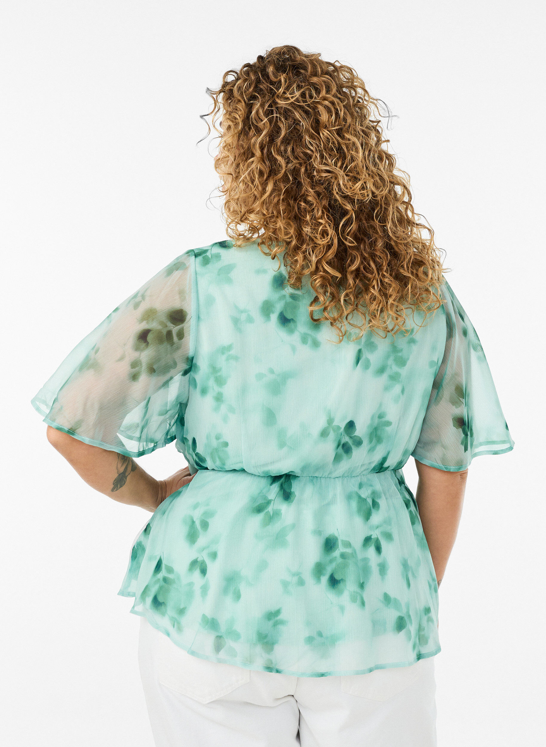 ZizziBloemen chiffon blouse met korte mouwen, Groen, Model image number 2