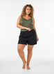Viscose top met kanten rand, Groen, Model image number 1