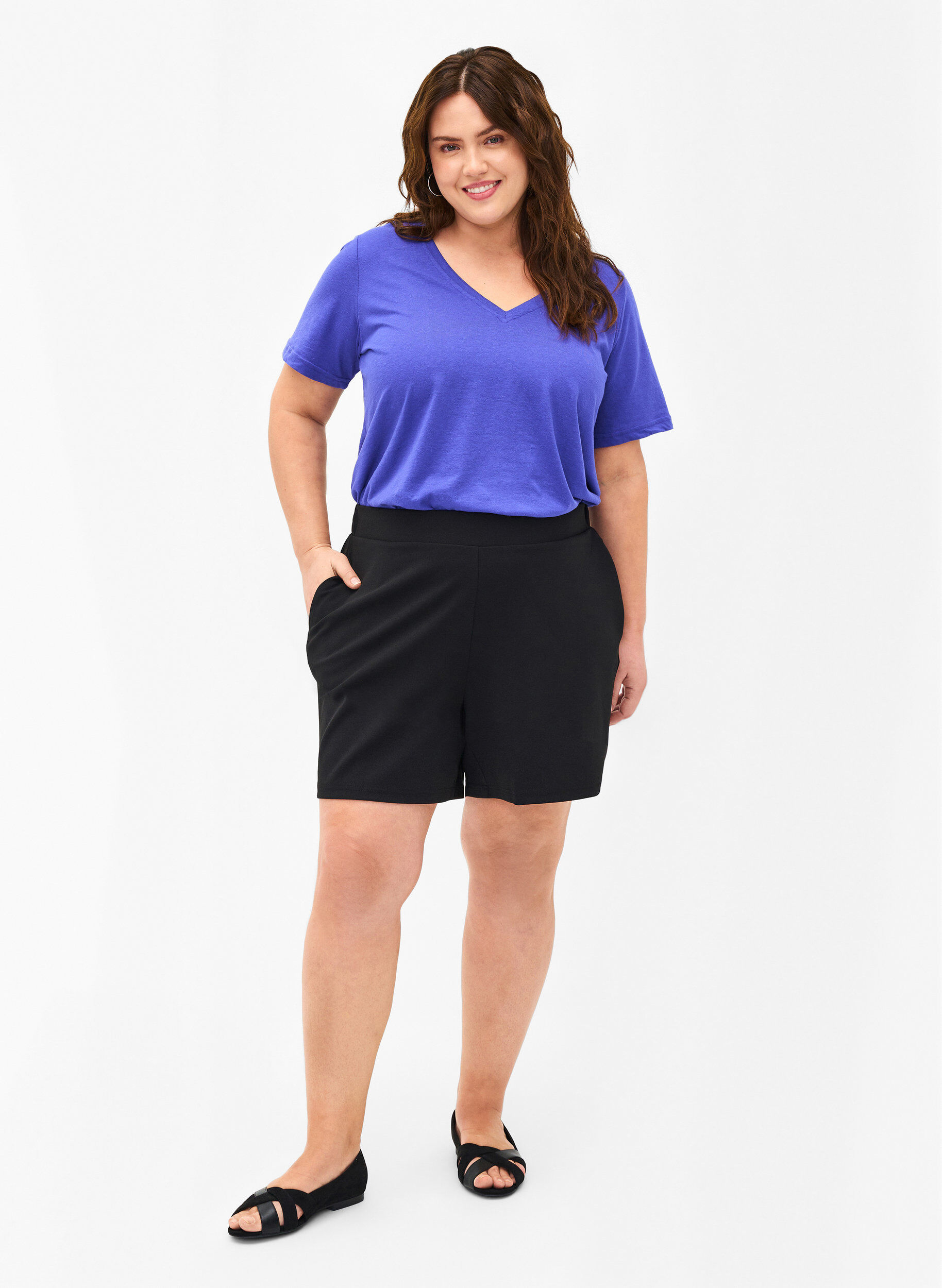 Zizzi FLASH - T-shirt met v-hals, Royal Blue, Model image number 2