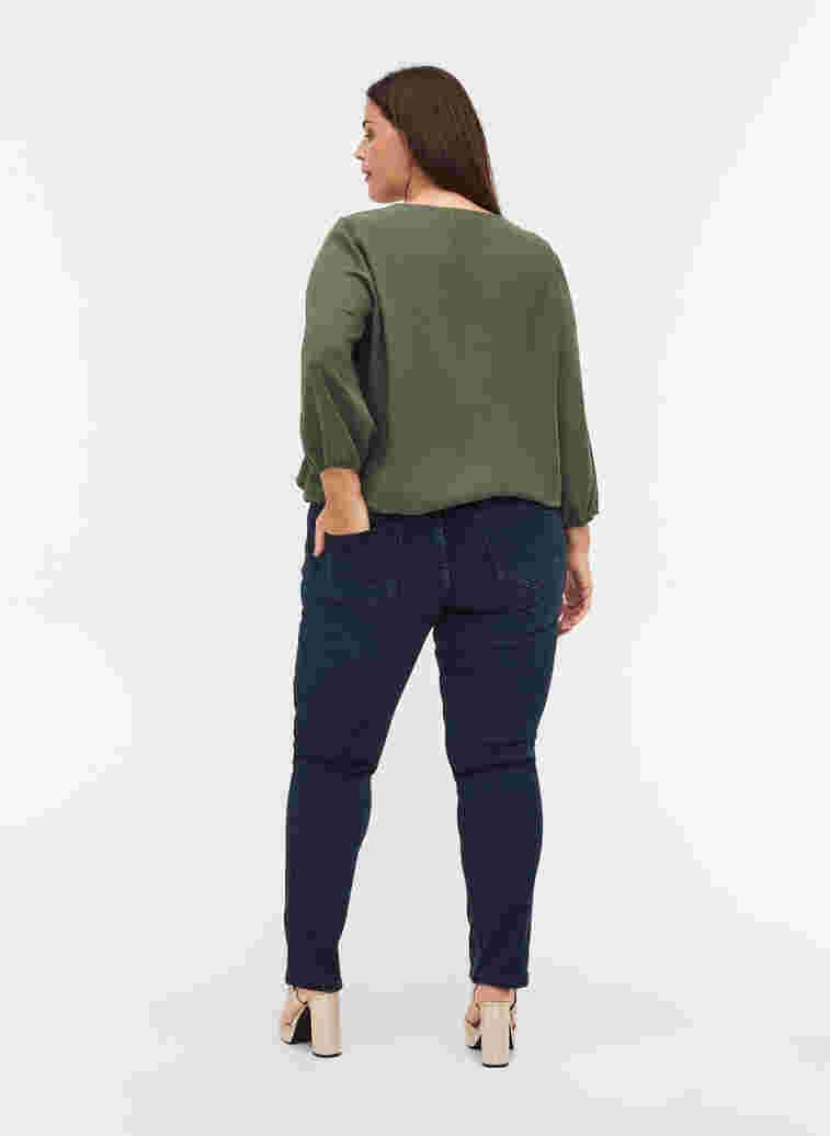 Slim fit Emily jeans met klinknagels, Dark blue, Model image number 1