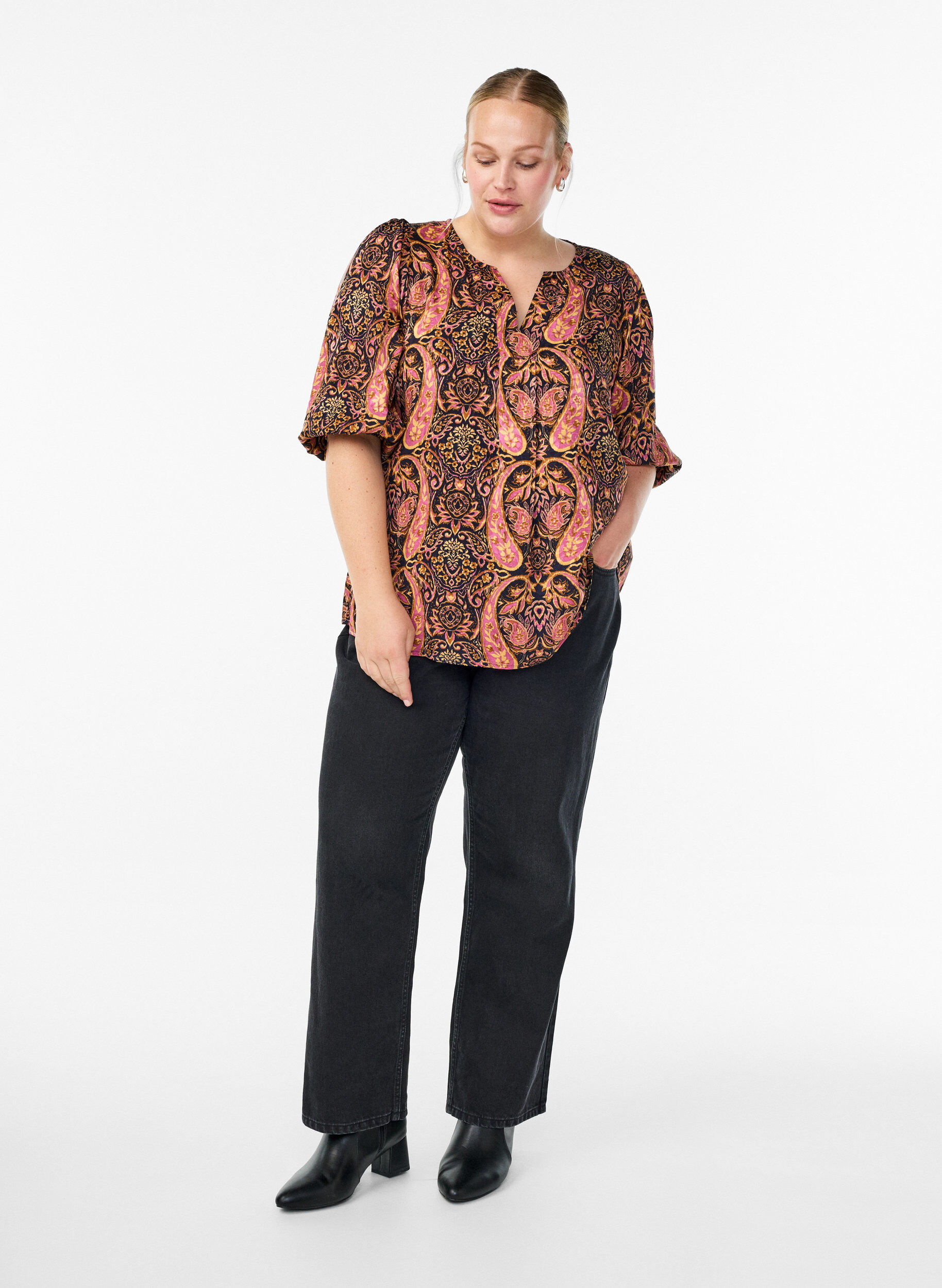 Zizzi Blouse met paisley print en 3/4 mouwen, Blauw, Model image number 1