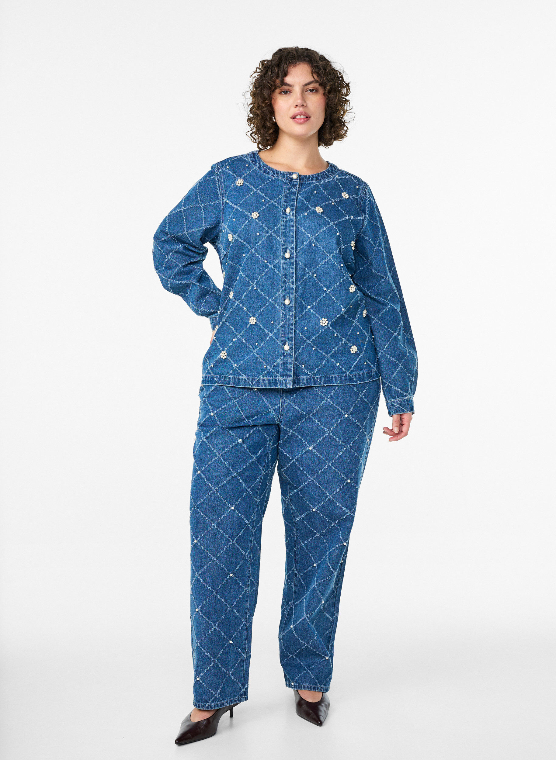 Zizzi Denim blouse met destroyed patroon en pareldetails, Blauw, Model image number 1