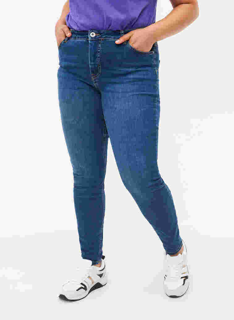 Amy jeans met hoge taille en push up, Blue denim, Model image number 2